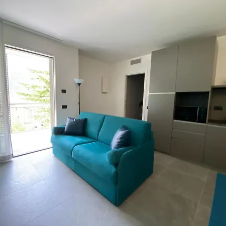 Il Mandorlo Fiorito Apartment Riva del Garda Exterior photo